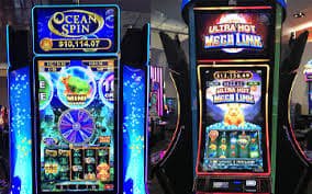 panen138 apk live-dealer table on mobile device showing HD stream
